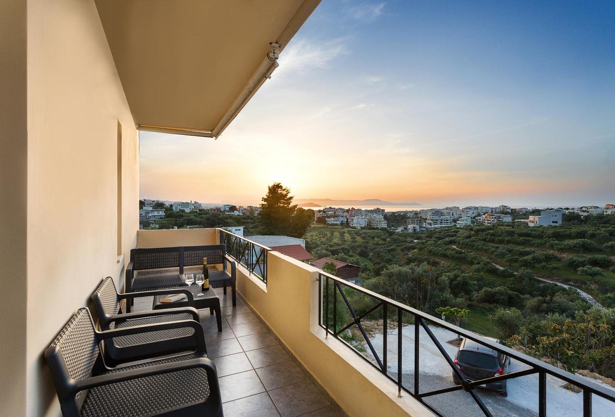 Kds Overlooking Chania Chania  Exterior photo